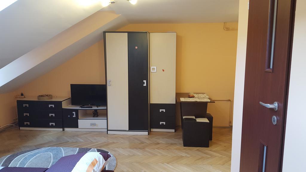 Studio Piata Sfatului - Brassó Kültér fotó